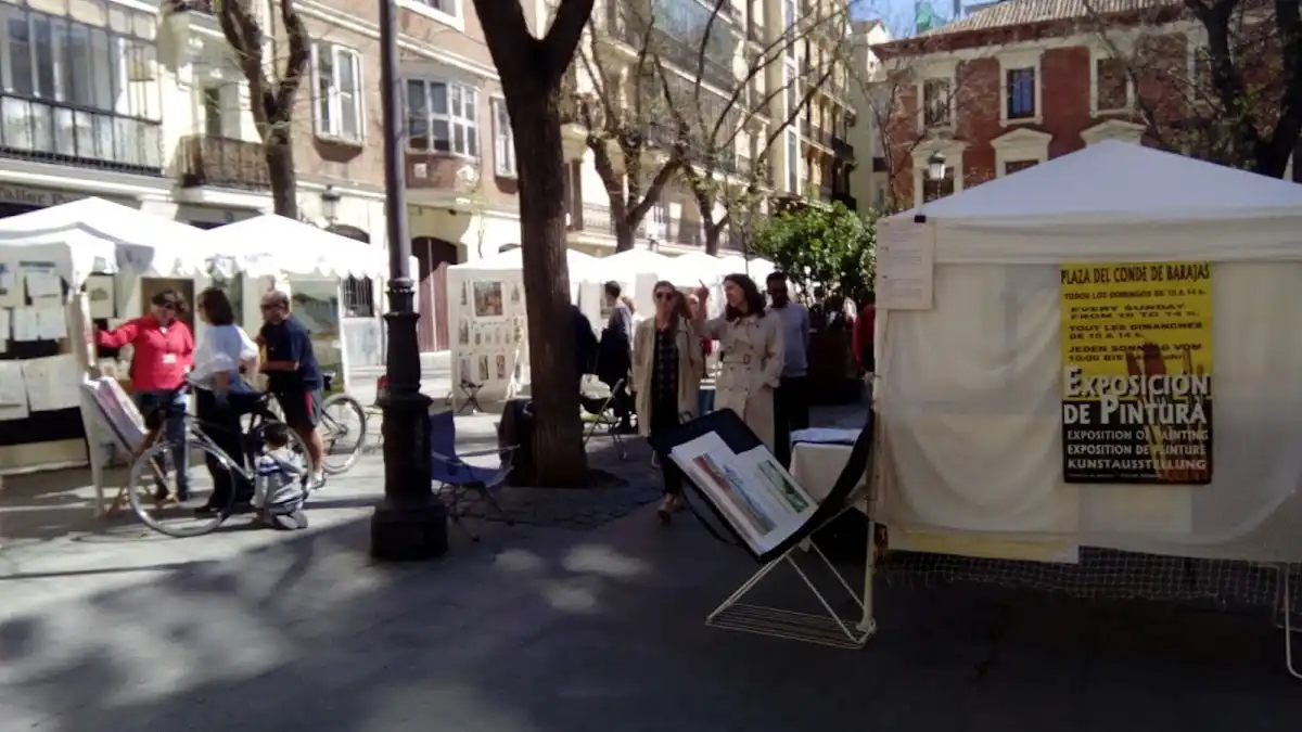 Imagen de Mercadillo de Pintores Plaza Conde de Barajas