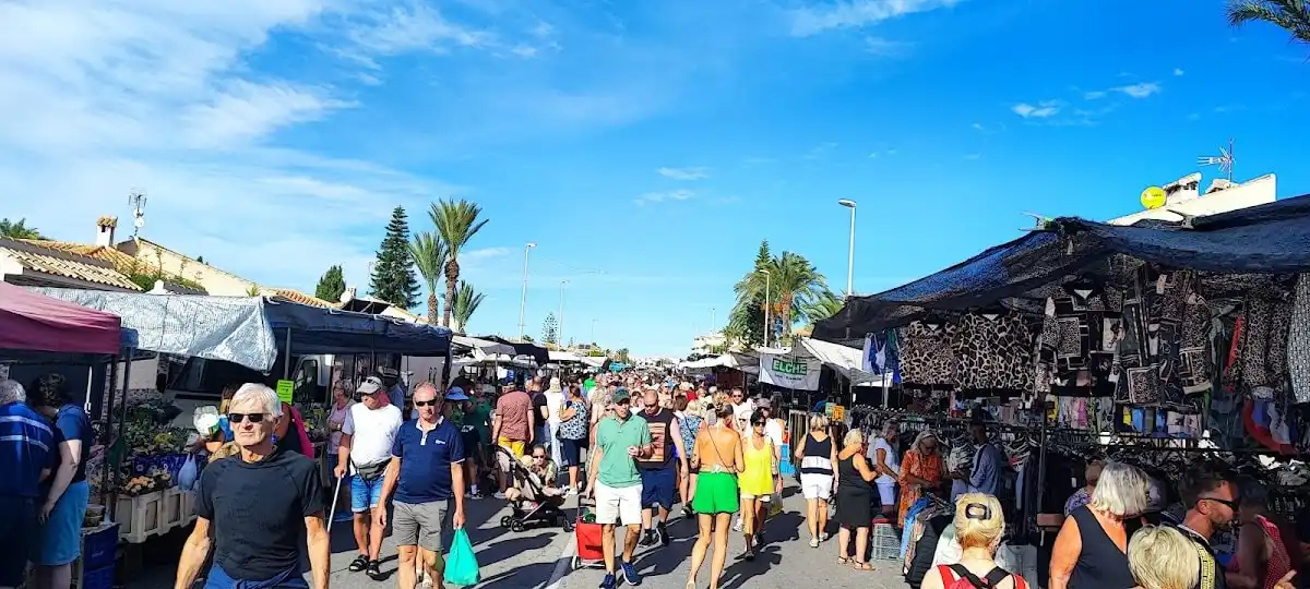 Marché de Playa Flamenca et La Zenia