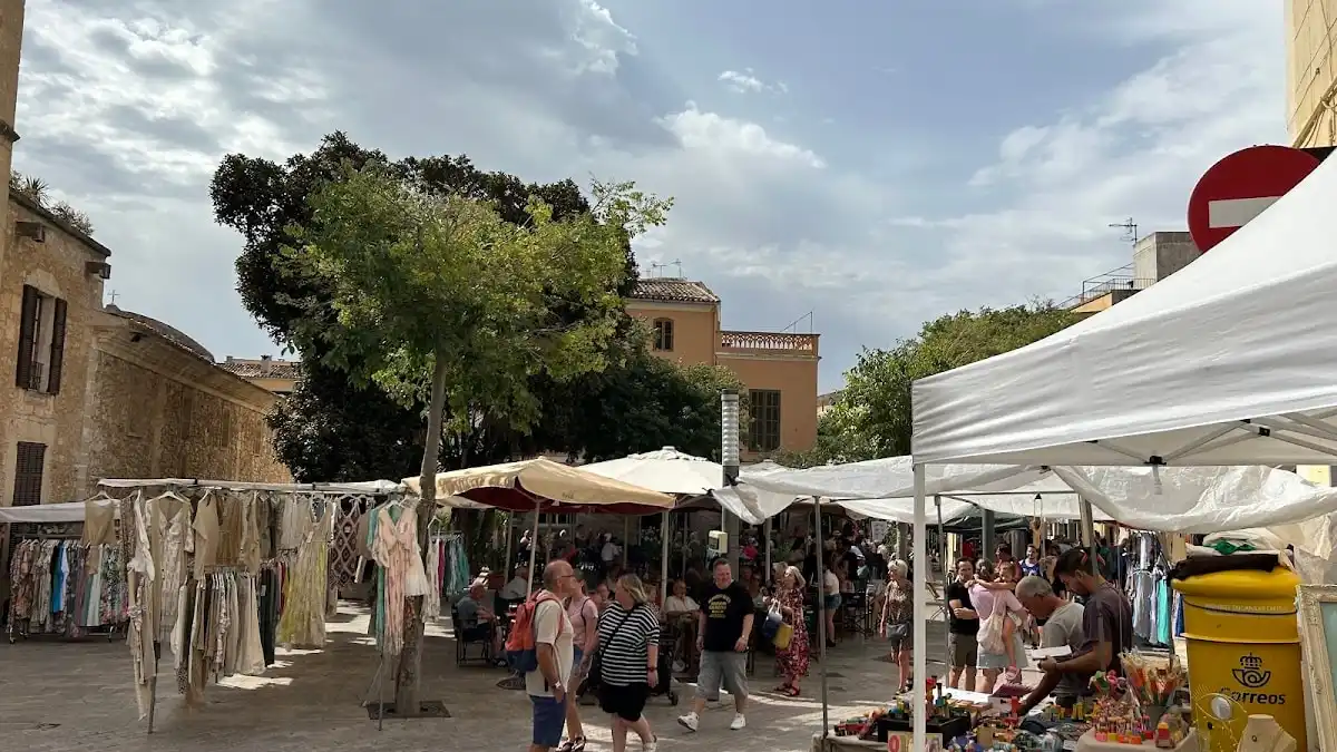 Markt van Son Servera