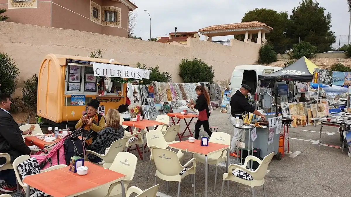 Imagen de Mercadillo del Jueves de La Marina