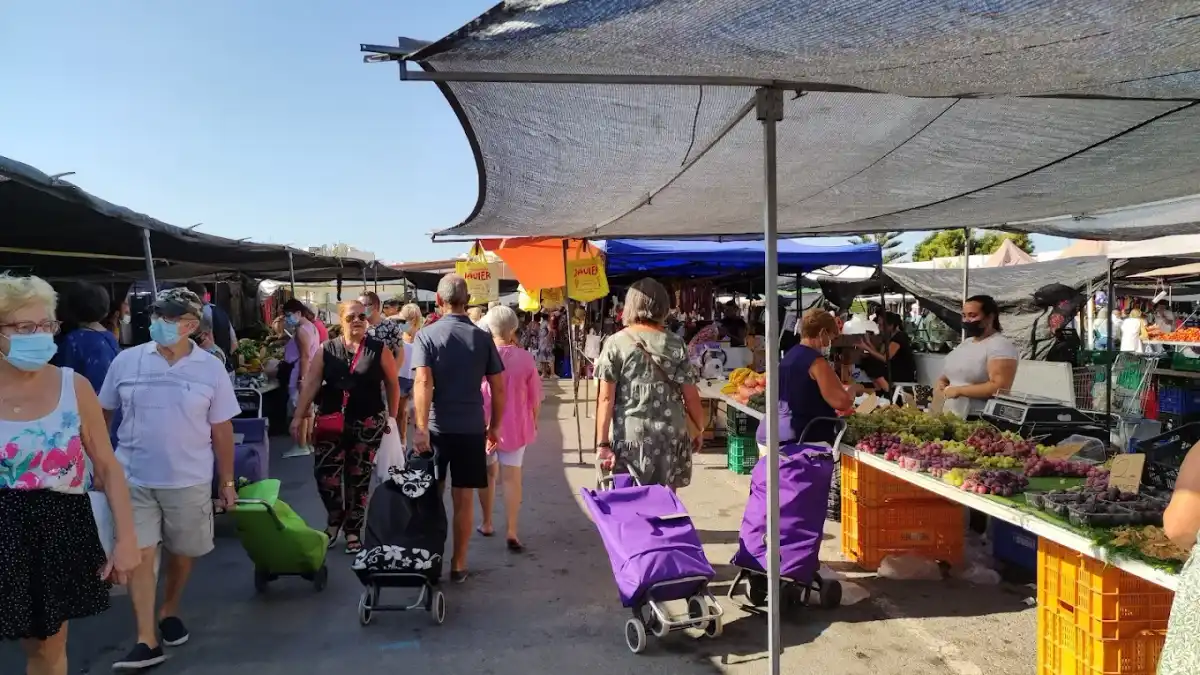 Imagen de Mercadillo de Santa Pola