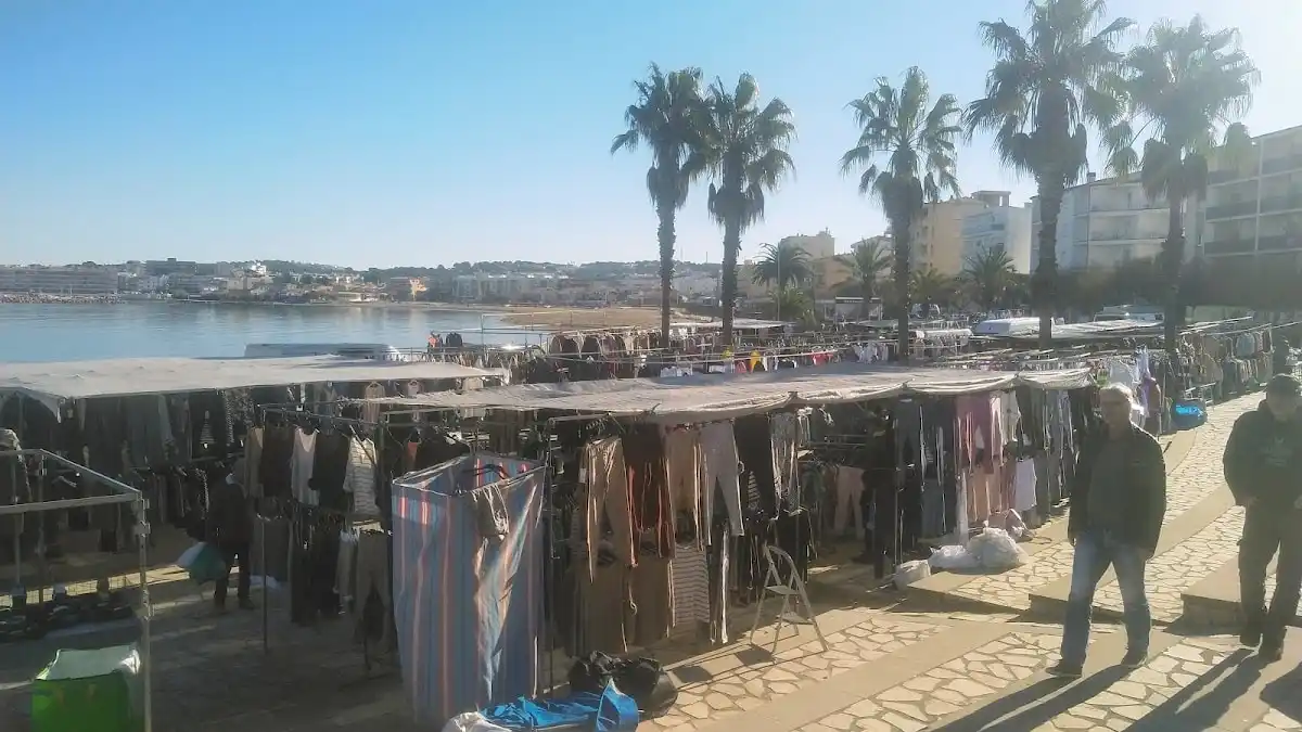 Imagen de Mercadillo Semanal de L'Escala