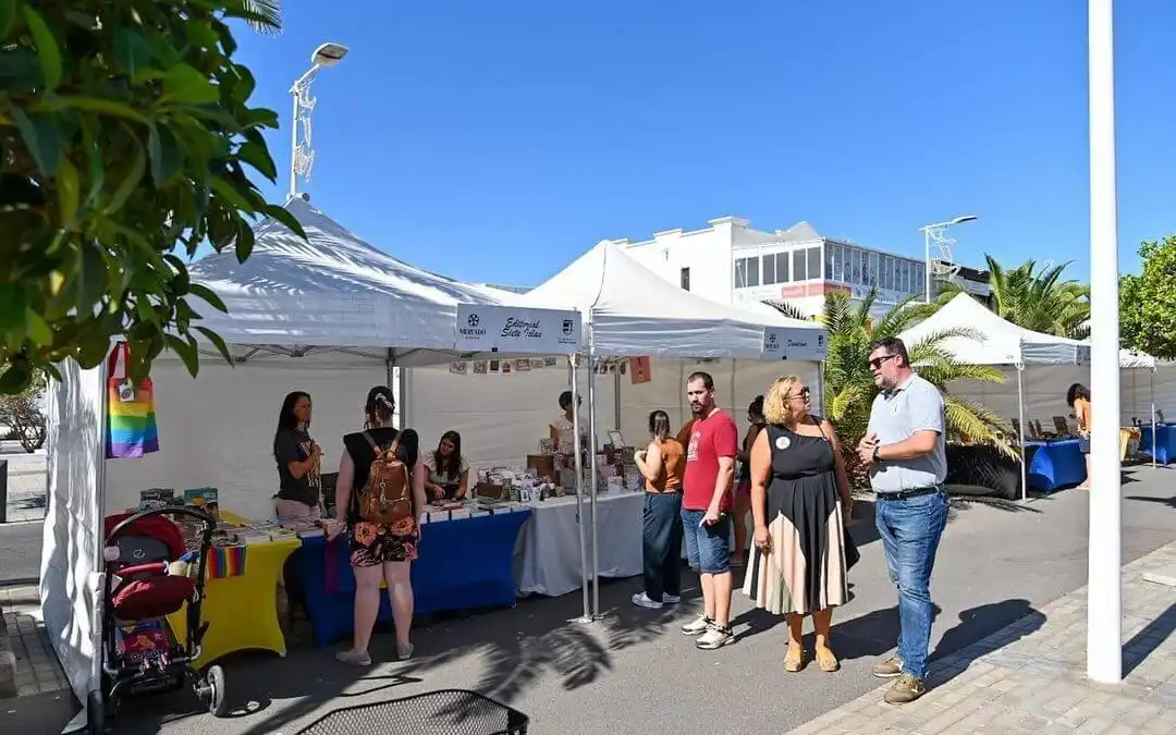 Bauern- und Kunsthandwerkermarkt von Playa Honda