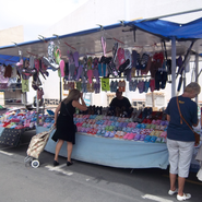 Puesto de mercadillo: Calzados Emma