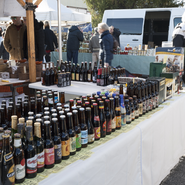 Puesto de mercadillo: Puesto de cerveza en Mercadillo de Landaben -